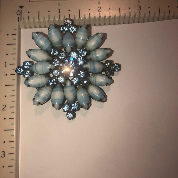 𝅺vtg Juliana DE Blue Stripe Milk Glass Rhinestone Flower Brooch 2” Confirmed - Picture 10 of 10